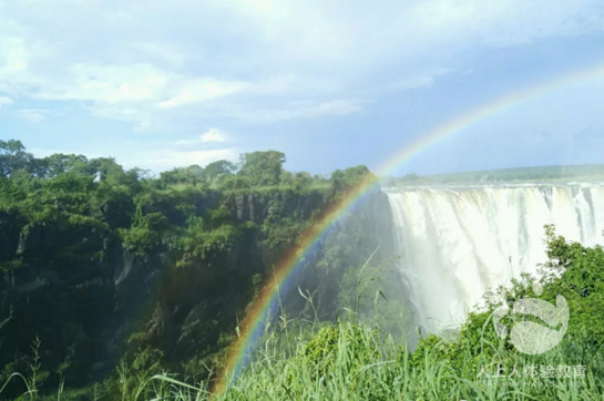 拓展培訓(xùn)項目《千鈞一發(fā)》概述