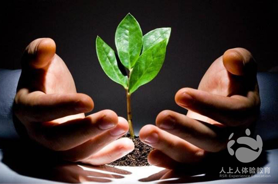 淺談拓展培訓(xùn)師成長的關(guān)鍵