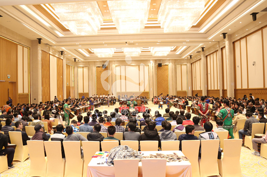 游愛網(wǎng)絡600人《非洲鼓》年會活動分析