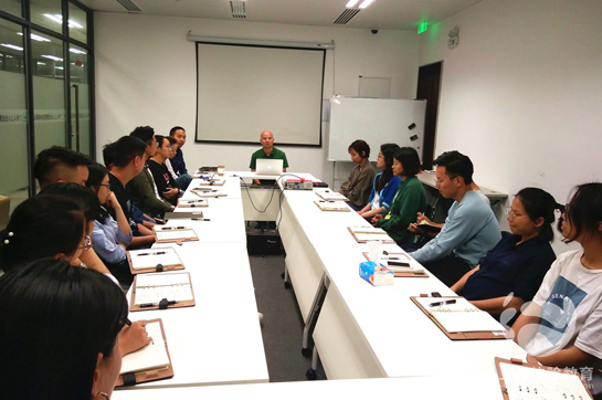 人上人2018年銷售部Q3季度總結(jié)會議暨Q4季度動員大會圓滿舉行