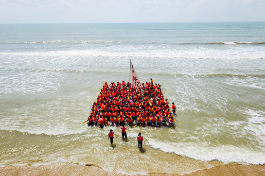 拓展訓(xùn)練項(xiàng)目介紹：大帆船航海